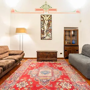 https://araba-fenice-apartments-bari-centro.barihotels.org
